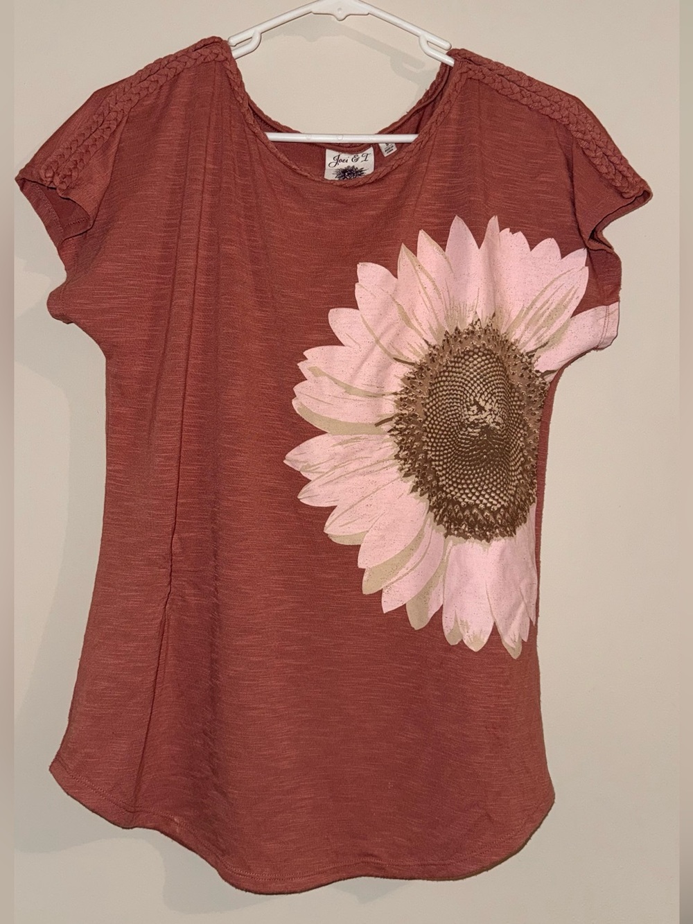 Women's Rust Short-Sleeve Tee with Pink Sunflower Graphic